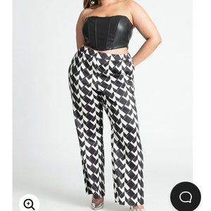 NWT Eloquii Black & White Pattern Pants